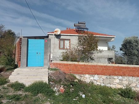 Manyas Çarşı Mahallesin'de Satılık Müstakil Ev