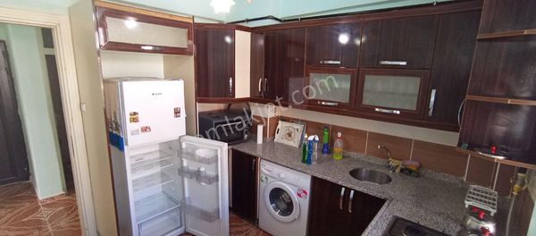 Fatih Emlak'tan Dayalı Döşeli Kiralık Daire Ve Daireler Mevcuttur