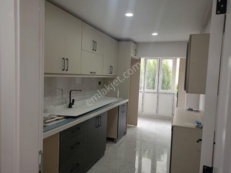 Mç Emlak'tan Ertuğrulgazi Mah'de 3+1 Full Yapılı Satılık Daire
