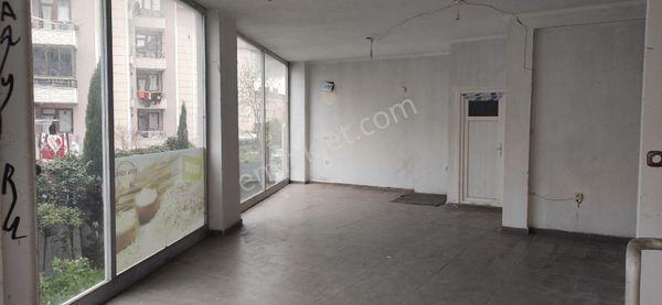 Büyükçekmece Tepecik Ulus Mahallesi'nde Kiralık İşyeri