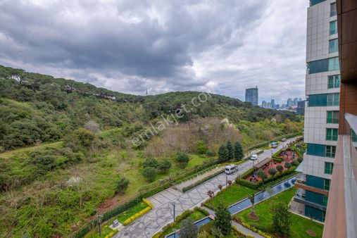 Vadistanbul Teras'da Orman Manzaralı Satılık 3+1 Daire