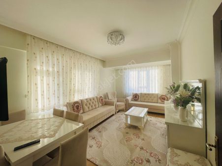 Merkezi Konumda Katta Geniş 2+1 Satılık Daire