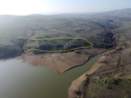 Elfi Den Karesi Şamlı Mahallesinde Satılık Tarla