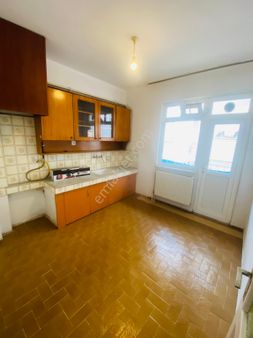 Furkan Emlak’tan Yenidoğan Mah 2+1 1.kat 110m2 Çift Balkonlu Satılık Fırsat Daire