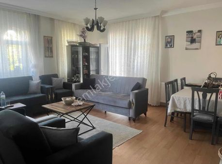 Ürgüp Fatih Mahallesin De 3+1 Garajlı Daire