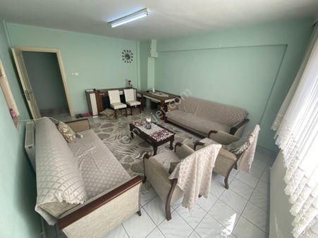 Olcaysu Emlak'tan Edremit'de Doğalgazlı ,ara Kat 3+1 Daire