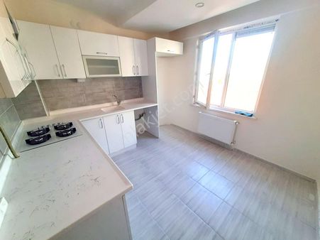 Emek Mahallesi Sefa Cami Yakını 2+1 Satılık Daire