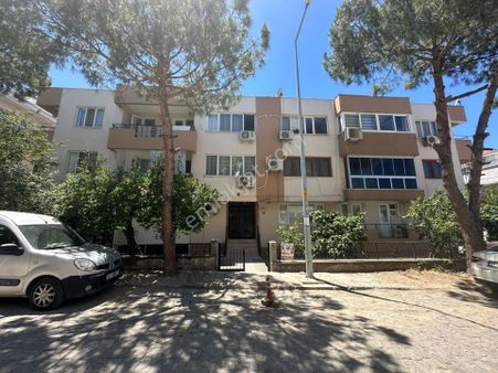 Ayvalık Ali Çetinkaya'da Satılık Masrafsız 2+1 Daire