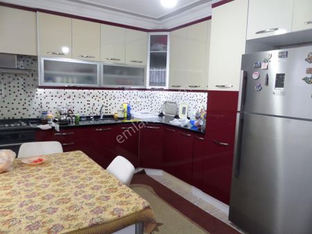 100.yılda,4+1,kapalı Mut.3 Katlı,450 M2 Arsalı Satılık Müstakil