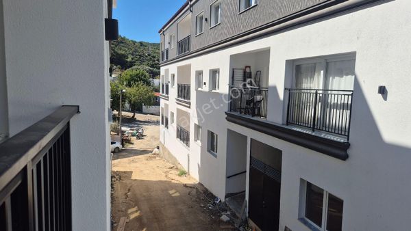 Güzelçamlı'da Yeni Yapı Fırsat Daire