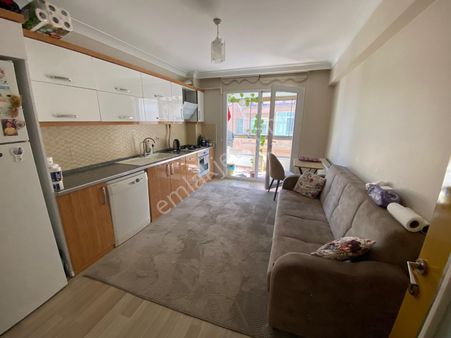 Akhisar Efem Gayrimenkulden Çarşamba Pazarına Yakın Satılık 3+1 Daire!!!