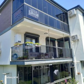 Kuşadası Davutlar Mah.muhteşem 3+1 Sıfır Sıte Icınde Daıre