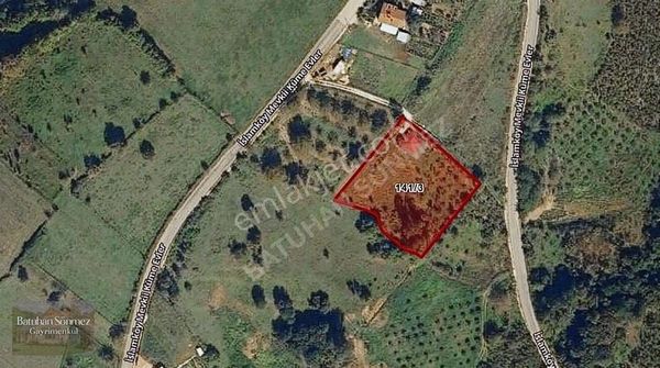 İzmit Kurtdere Mah. Satılık3.075m2 İçinde Ev Olan Arsa