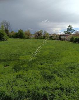 Merkezi Konumda Fırsat Villa Arsası