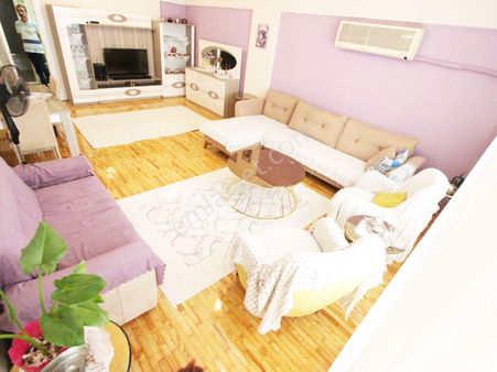 Merkezi Konumda Arakat 3+1 Geniş 160 M² Satılık Daire