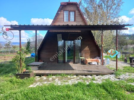 Roma' Dan Çitli' De Bağ Evi Olan Satılık Tarla