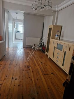 Akşenden Fatih Çapa Odabaşı Hacı Zihni 4.son Kat 2+1 Satılık Daire