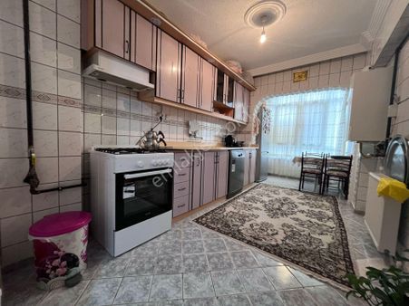 Ertuğrulgazi Mh. 3+1 Yüksek Girişte Site İçerisinde Satılık Daire