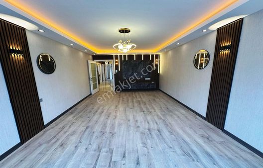 Karakaya'da Lüks Yapılı 4+1 Sıfır Daire (kredi İmkanlı)