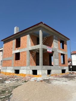 Kartal Gayrimenkul’den Uydukent Osmangazi’de Natamam Villa