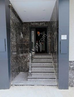 Kapalı Otoparklı, Asansörlü , Teras Dahil Yerden Isıtmalı,sıfır