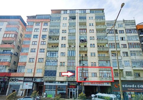 Akçaabat Yaylacık' Ta Deniz Manzaralı Doğalgazlı Masrafsız Satılık 4+1 Geniş Daire