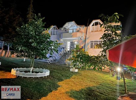 "kocaeli Körfez Elmacıkta Doğa Ve Huzur İçinde Lüks 8+4 Villa"