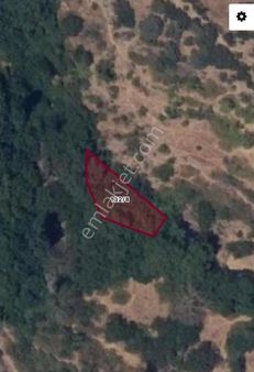 Duygu Emlaktan Assos Bölgesinde Satılık Bahçe