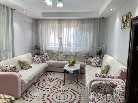 Nazilli'de Doğalgazlı Arakat Satılık Daire 3+1