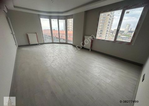 Küçükçekmece Brand Atakent 1. Etap 3+1 Satılık Balkonlu Daire