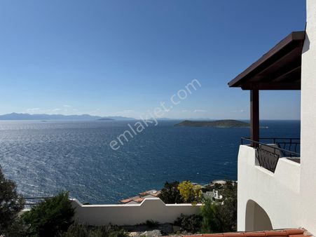 Bodrum Satılık 7 Ada Manzaralı Müstakil Ev İngilizden Krediye Uygun Gün Batımı Manzaralı Villa
