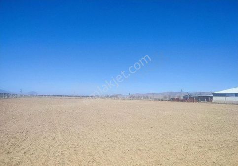 Karaman Merkez Su Durağı Mahallesi 7650 M2 Arsa Sahibinden Satılık