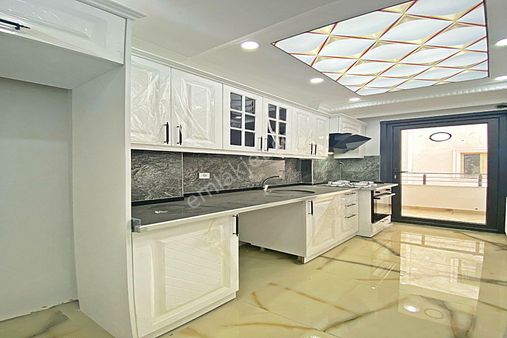 City Center Avmye 5 Dk Doğan Araslı'ya 2 Dk Sıfır Satılık Arakat