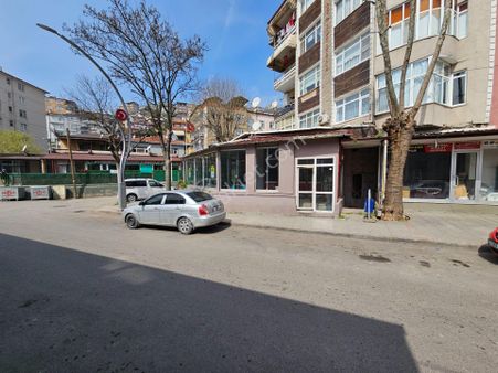 Eskıdjı'den Yenidoğanda 100 M2 Köşe Konumlu Dükkan