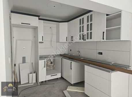 Kuşadası Türkmen'de Denize 200m Satılık 2+1 Daire