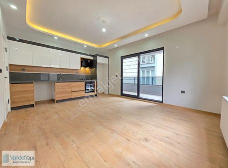 Vahdet'ten Altınkum'da Geniş Ferah Lüks Sıfır Satılık 1+1 Daire