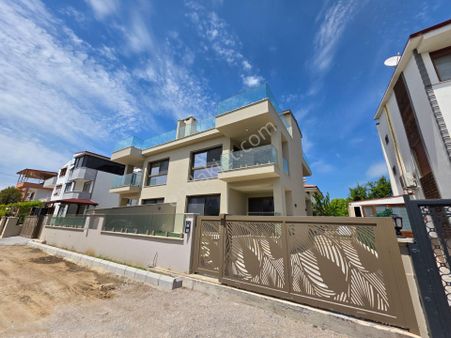 Vahdet'ten Denize 100 Mt Ultra Luks Hayran Kalacağınız Villa !!!