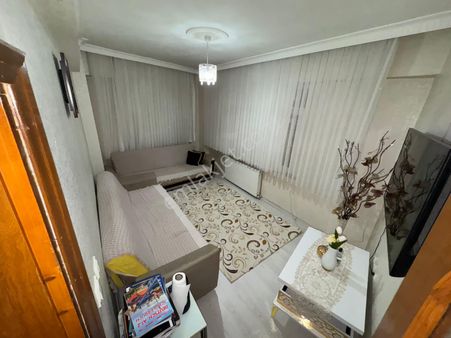 Zaferyapıgayrimenkulden Satılık Yüksek Girişkat 2+1 85m2 2005 Yapı İstanbul Sultangazi 50.yıl Mahde