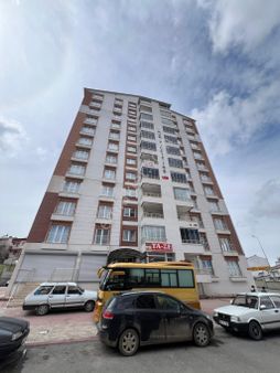 Asrın Emlak’tan Alibaba Mh.satılık 3+1 Arakat Kombili Daire