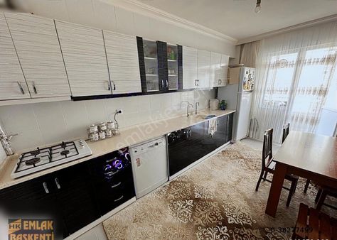 Emlak Başkenti (hk)'dan Battalgazide 3+1 Caddeye Yakın Daire
