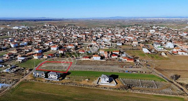 Kırklareli Merkez Kavaklı Beldesinde İmarlı 1.260 M2 Arsa.