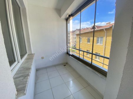 Sd790-çamlıca Mh 2+1 Asansörlü Acil Satılık Daire