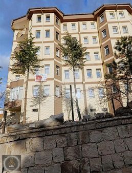 Kocasinan Mah.de Ara Kat Güney Batı Cepheli Satılık Daire