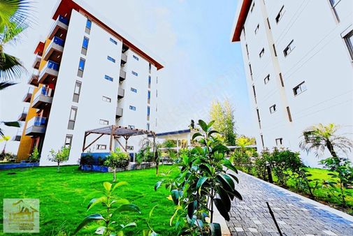 Satılık Lüx Sitede 1+1 Üstün Kalite Malzemeler Yapılan