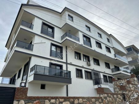 Didimde Satılık Asansörlü-otoparklı Yeni Binada 1+1 2+1 3+1 Daireler