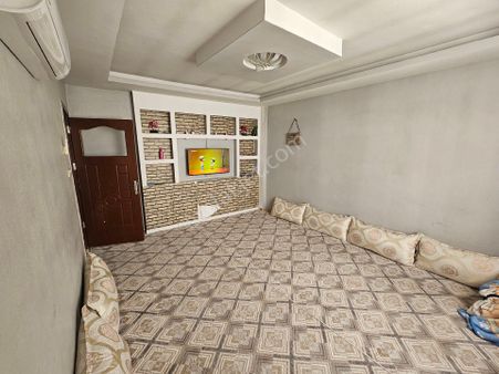 Seyhan Da Gülbahçesi Mh Muhtarlığın Arka Tarafında Çağdaş Halı Saha İlarisi 100 Mt 2 Katlı