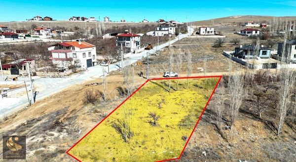 Yurtiçi Gayrimenkul'den Eski Gümüşte 583m² Krediye Uygun Arsa...