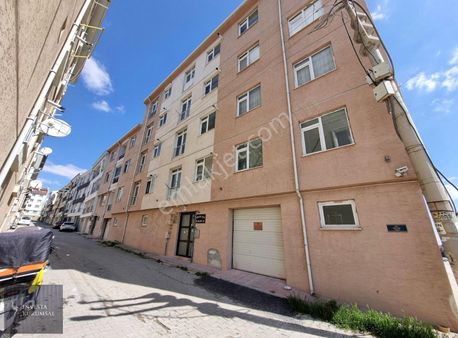 İnvesta'dan Şirintepede Eşyalı Kiralık 1+1 Daire