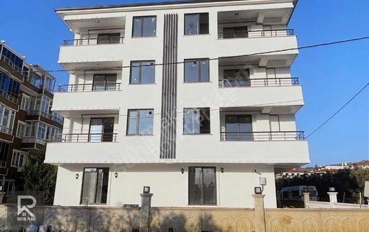 Yalova Armutlu'da Sıfır Arakat 2+1