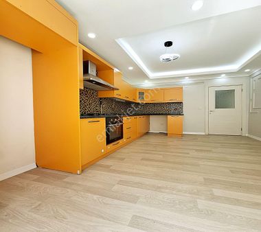 Hanev'den 2+1 120m2 Şahane Mutfaklı Geniş Lüx Arakat Daire !